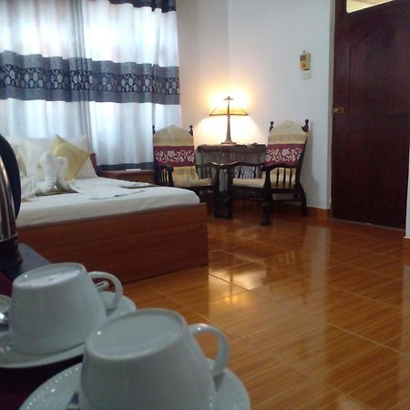 Steur Villa Negombo Exterior photo